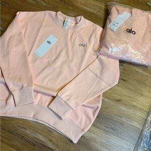 ALO Yoga Pink Crew Neck Sweater